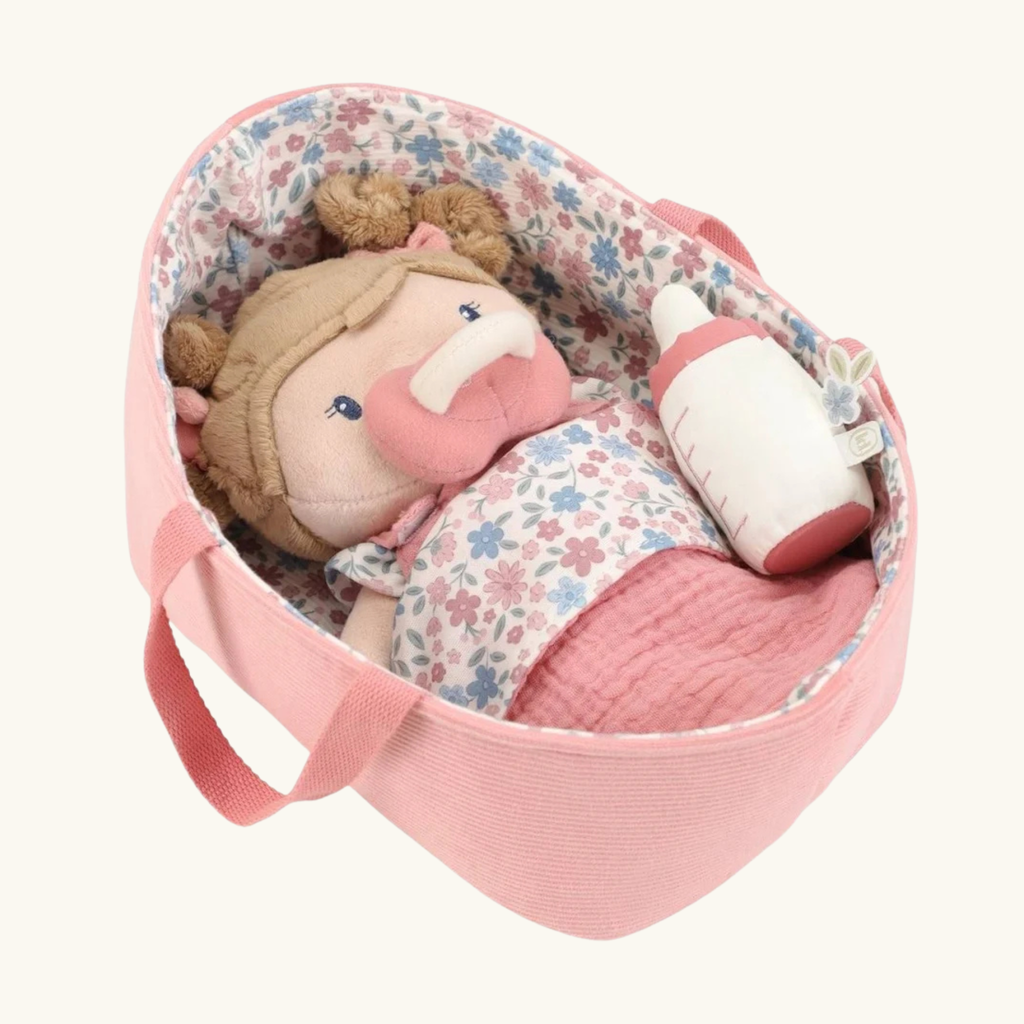 BAMBOLA PELUCHE IN CESTA NASCITA
